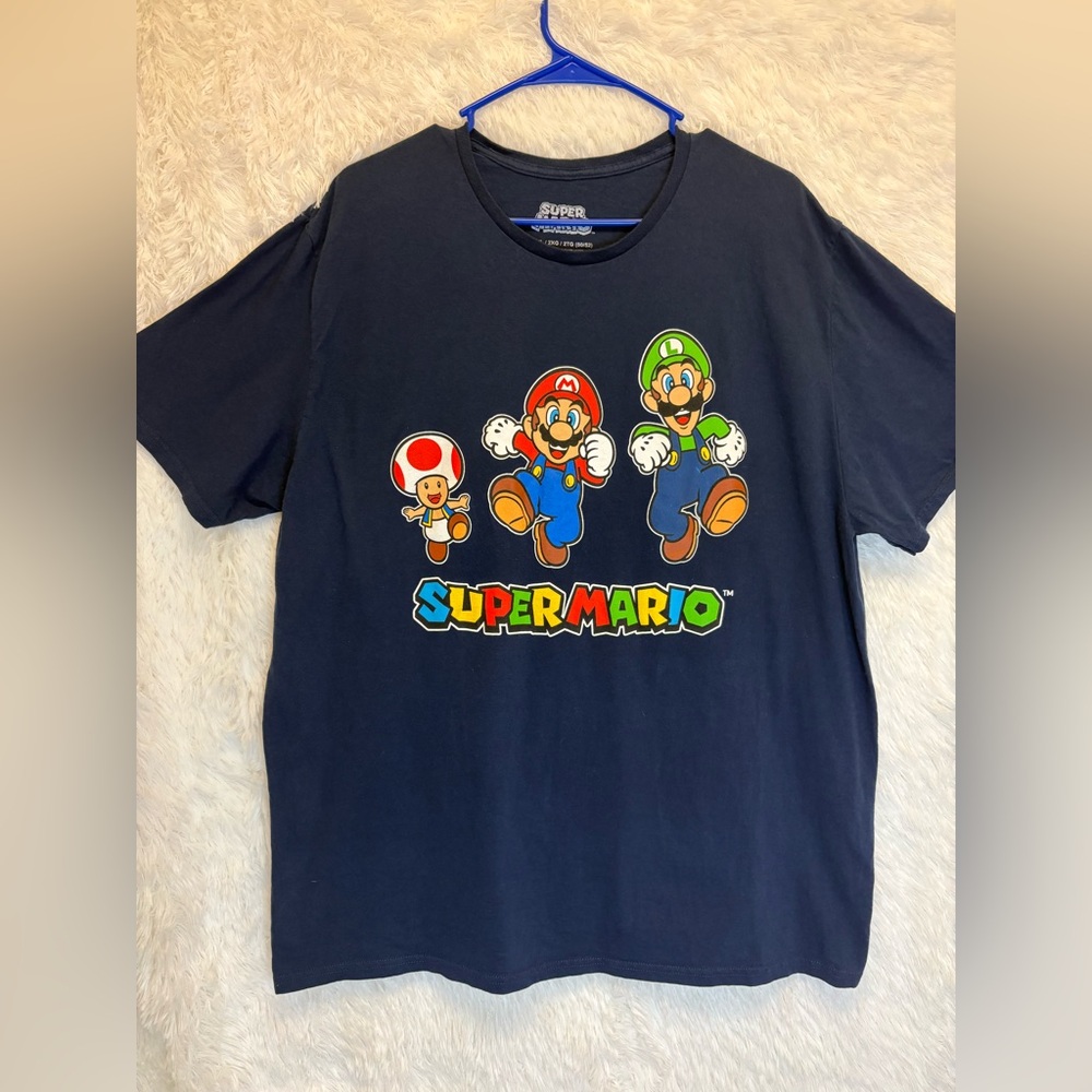 Nintendo Super Mario Unisex 2XL Graphic Tee | Mario, Luigi, & Toad 💚❤️💙🍄🎮